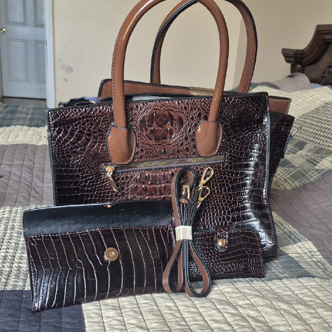 Luxurious Brown Crocodile Pattern Tote Setbird In Bag Womens Crocodile Pattern